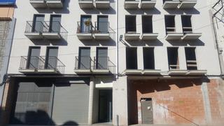 Edifici  C/ carretera. Solvia inmobiliaria  edificio sallent