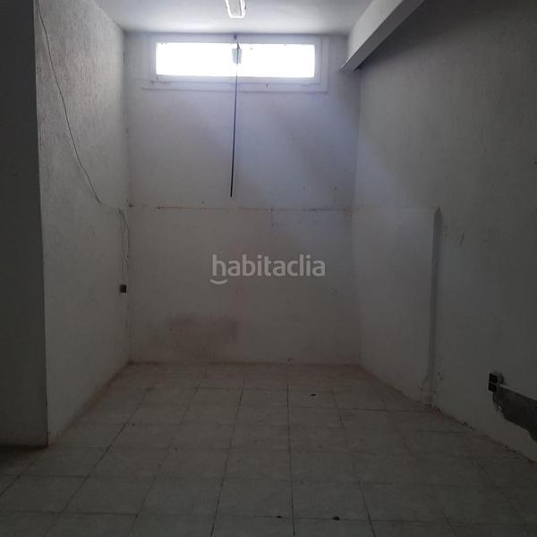 Foto c3fbe84b-8453-4fc9-95b6-a5c5600d4b49. Local comercial a Santa Eulàlia Hospitalet de Llobregat (L´)