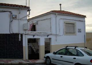 Pis  C/ lusitania. Solvia inmobiliaria  piso cáceres
