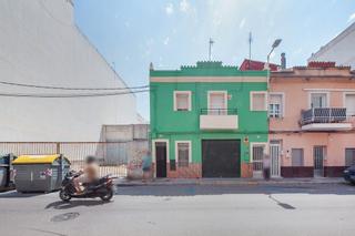 Xalet  Calle monduber. Solvia inmobiliaria  casa gandia
