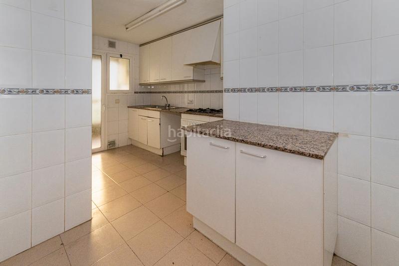 Foto 1ef640e5-bebd-4ac5-8fd8-c10f872b6ddc. Flat with heating parking in Palau Girona