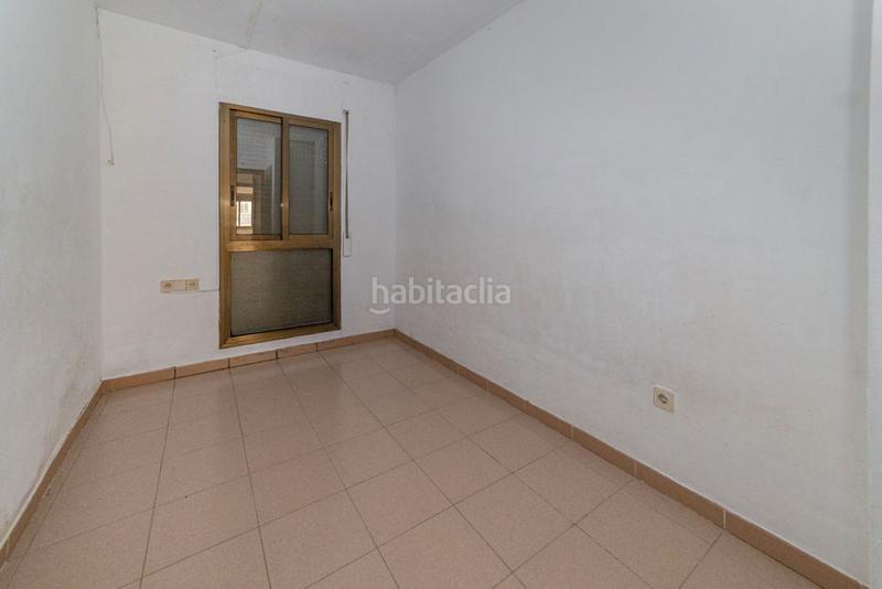Foto 5f8bc891-9dfe-4533-9b1a-fdde499512a3. Flat with heating parking in Palau Girona