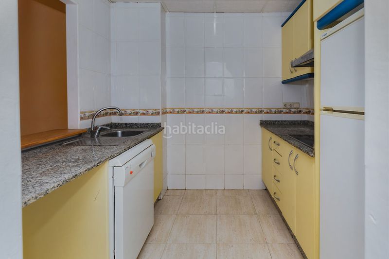 Foto 3a5e66c3-63ca-40a1-ad4b-eefa4ce7f7c7. Apartament amb piscina a Puerto Rey Vera