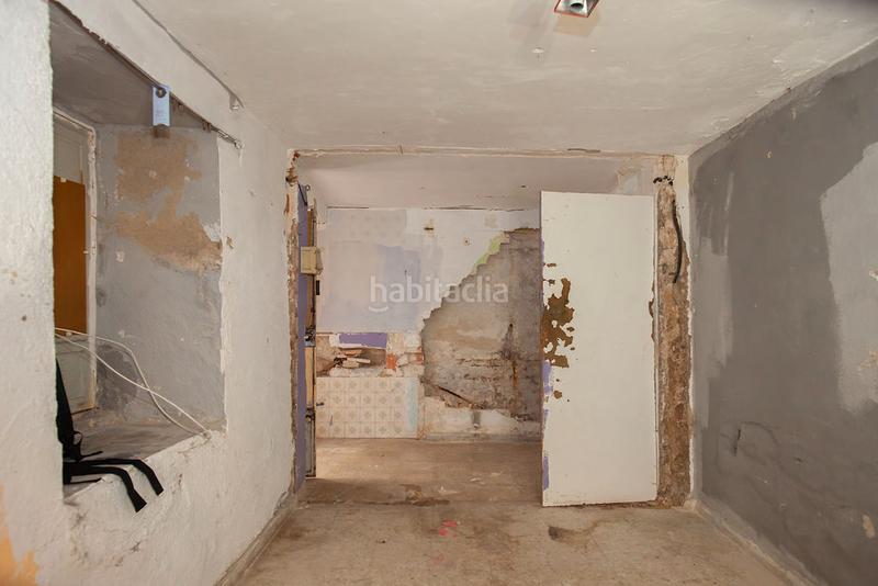 Foto a863c596-f143-4c8d-ae00-af0a9eca0f68. Casa aparellada a San Felipe - El Almendral - La Merced Jaén