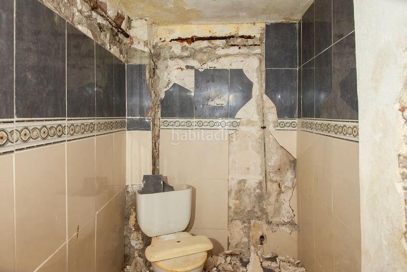 Foto c8f0052b-aebb-4f5c-abb3-055bdd2ab308. Casa aparellada a San Felipe - El Almendral - La Merced Jaén