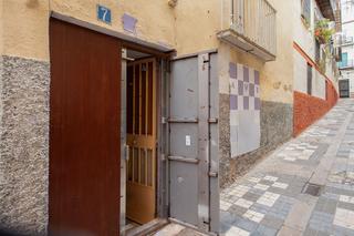Casa aparellada  C/ obispo arquellada. Solvia inmobiliaria  chalet adosado jaén