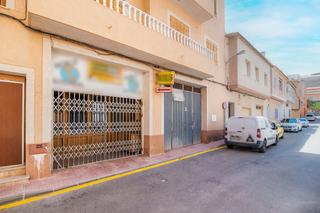 Local Comercial  C/ juan pablo ii. Solvia inmobiliaria  locales pliego