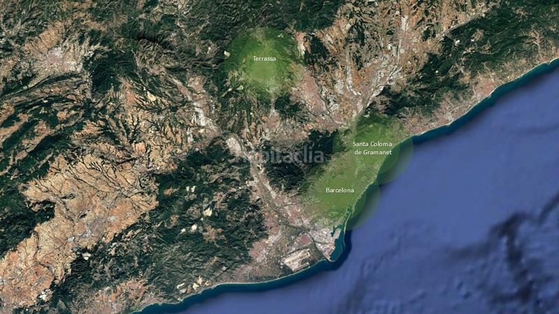 Foto ac2bf9eb-e3b8-4aaf-abbb-312819e787b3. Finca rústica a Fondo Santa Coloma de Gramenet