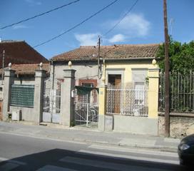Chalet  C/ de barcelona. Solvia inmobiliaria  casa martorelles