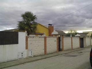 Xalet  C/ del girasol. Solvia inmobiliaria  chalet independiente álamo el