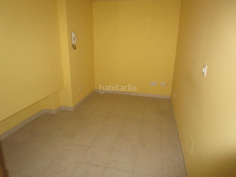 Foto 6870285d-31f3-408f-ace1-8833752be82a. Affitto locale commerciale in Íscar