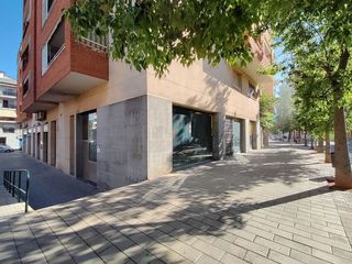 Miete Geschäftsraum  C/ rector juanico. Solvia inmobiliaria  locales sant andreu de la barca