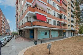 Lloguer Local Comercial  C/ sant nicasi. Solvia inmobiliaria  locales gavà