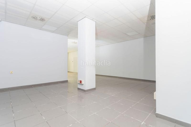 Foto 2874e644-05dc-4a88-a201-1577ec07be01. Lloguer local comercial a Centro Ferrol