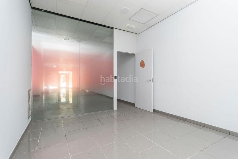 Foto dc74a66c-62c4-4fa7-85dd-bb57c9980fac. Lloguer local comercial a Centro Ferrol