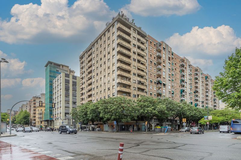 Foto 17d1afd1-3165-48d1-b43b-c00133fa77b9. Local comercial a Centre Històric Lleida