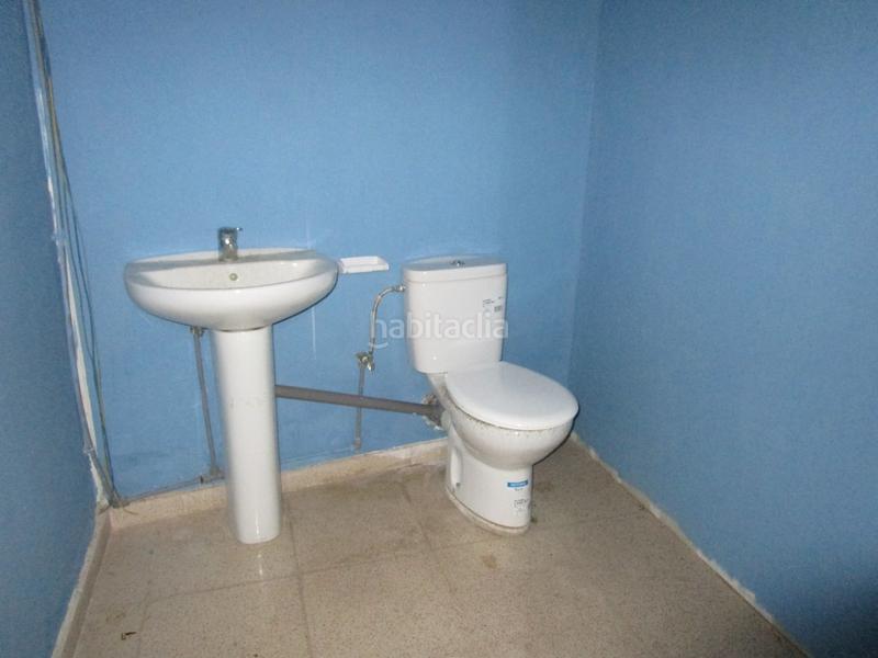 Foto eab7d930-4e9d-4d51-ae3c-8b9a550c11e3. Rent business premise in Ferreries Tortosa