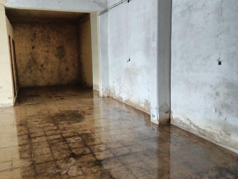 Foto 4c0104d9-f012-4ff7-a899-cccb1e0d9d1c. Location local commercial dans La Reconquista - El Rosario Algeciras