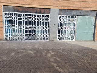 Lloguer Local Comercial  Av tres forques. Solvia inmobiliaria  locales valencia