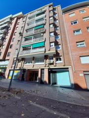 Lloguer Local Comercial  Av molí. Solvia inmobiliaria  locales viladecans