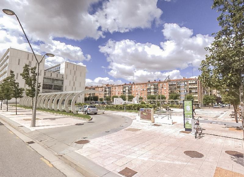 Foto ac21f744-9a32-4b85-8251-3a4faa030bb9. Alquiler parking coche solvia inmobiliaria garaje en Burgos