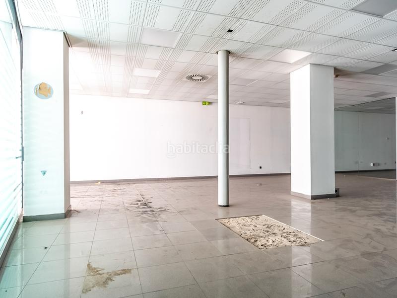 Foto f5b1025d-69fe-46b2-9f15-3afbe6a32544. Alquiler local comercial solvia inmobiliaria locales en Zaragoza