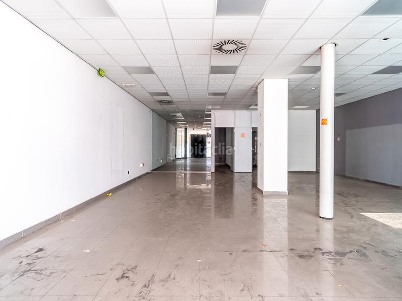 Foto 9647a6ad-9364-40b7-98a6-317b26f073b5. Lloguer local comercial a Las Fuentes Zaragoza