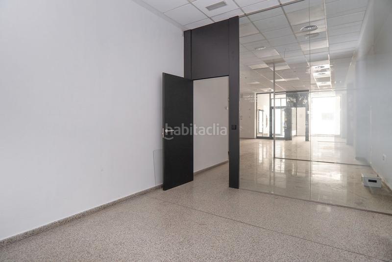 Foto 9c19623b-ecbb-4c86-ad4c-0a2487ea671b. Alquiler local comercial solvia inmobiliaria locales en Lorca