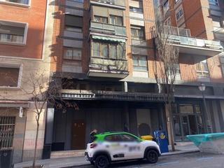 Location Local commercial  C/ fernández de los ríos. Solvia inmobiliaria  locales madrid