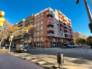 Lloguer Local Comercial  Cl portugal. Solvia inmobiliaria  locales barcelona