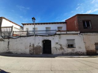 Maison jumelée  C/ calvario. Solvia inmobiliaria  chalet adosado velada