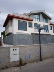 Maison jumelée  C/ l`eslora. Solvia inmobiliaria  chalet adosado vinaròs