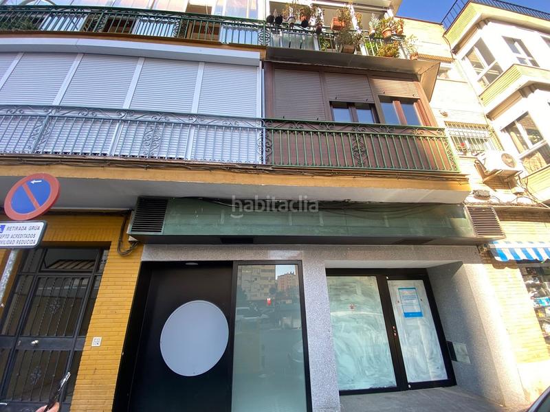 Foto fe890f61-e6ed-4102-ad3c-05df64f0159c. Lloguer local comercial a Pino Montano - Consolación Sevilla