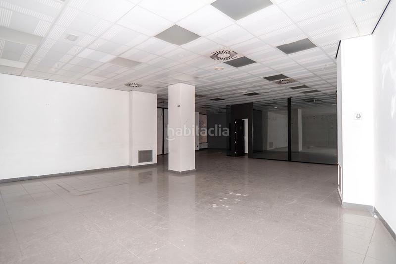 Foto 1b019369-e884-4cc5-a89a-870d66ebba5a. Alquiler local comercial solvia inmobiliaria locales en Murcia