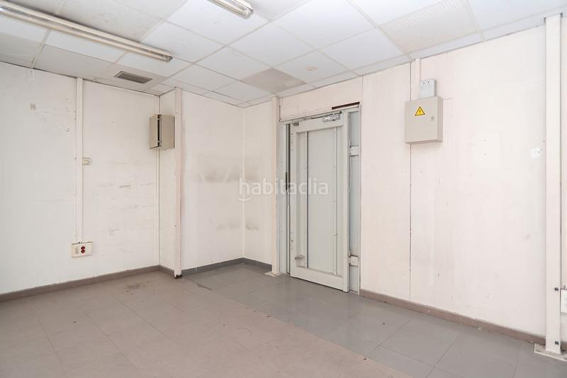 Foto 25127a12-0256-42bd-8b99-fef3591fbaa0. Alquiler local comercial solvia inmobiliaria locales en Murcia