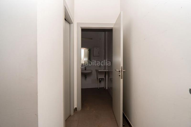 Foto 3ab62d14-5da2-488c-a5e1-fadfeb81a3a8. Alquiler local comercial solvia inmobiliaria locales en Murcia