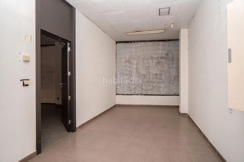 Foto b954df4a-881c-4f4e-91c1-43d38fc991f9. Alquiler local comercial solvia inmobiliaria locales en Murcia