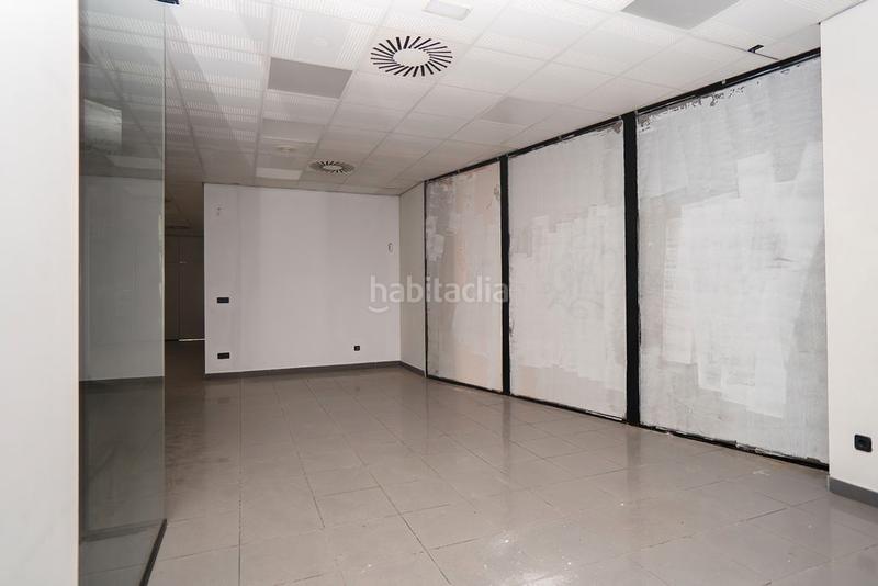 Foto b9cf9dc6-1350-476d-936e-a0b1cc45e975. Alquiler local comercial solvia inmobiliaria locales en Murcia