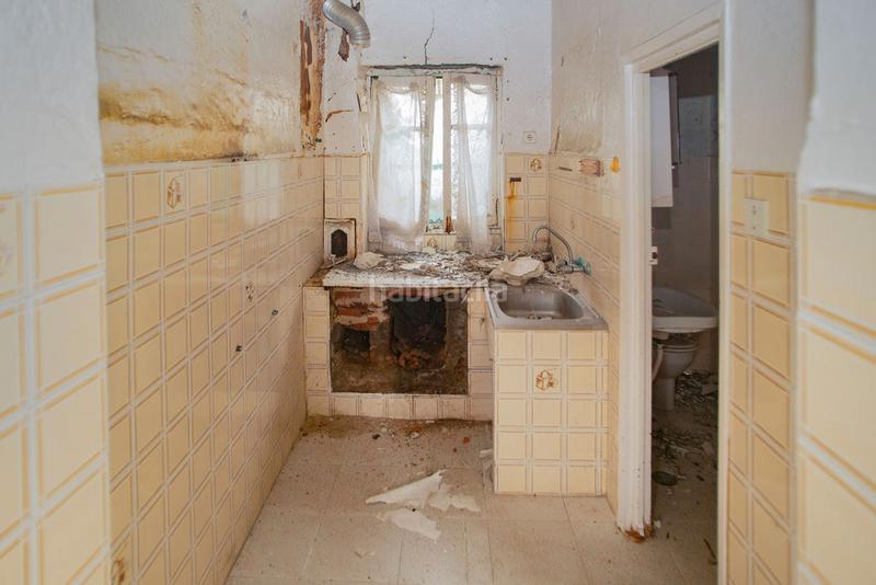 Foto 63a8483e-63d8-4a91-8f48-e7c18caac077. Planta baixa a Fabero