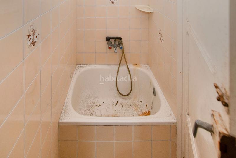 Foto 77175afe-14ff-47be-9a57-e08ad9c903c6. Planta baixa a Fabero