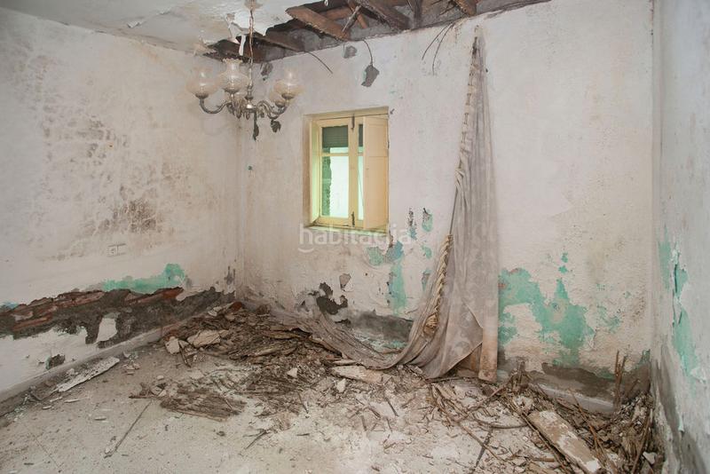 Foto ec749c2d-46ac-4748-be09-4d94652a898c. Planta baixa a Fabero