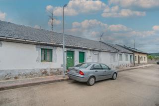 Rez-de-chaussée  C/ valdecativo. Solvia inmobiliaria  casa planta baja fabero