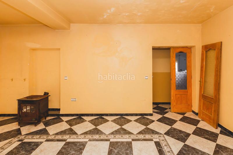 Foto adbc2e8e-2e6a-4f2a-8bce-4ce8a74e1c1e. Chalet in Macael