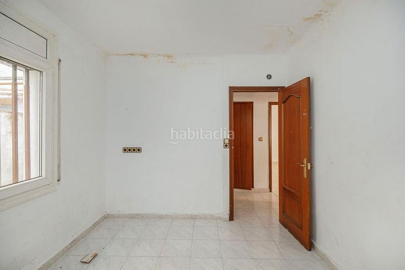 Foto 1b7dffcb-961c-4ba7-a2e1-af9d45a06b72. Appartamento in Centre Salt