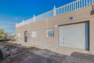 Xalet  C/ canal grande. Solvia inmobiliaria  casa berja