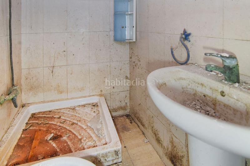 Foto 13874ca3-2c9b-4a07-9380-88fbb93871e6. Appartamento in Lloreda Badalona
