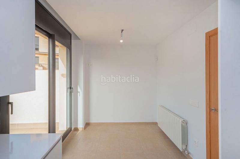 Foto 3f950a27-addc-4d6b-9a29-099f779df8b4. Casa pareada solvia inmobiliaria chalet adosado en Darnius