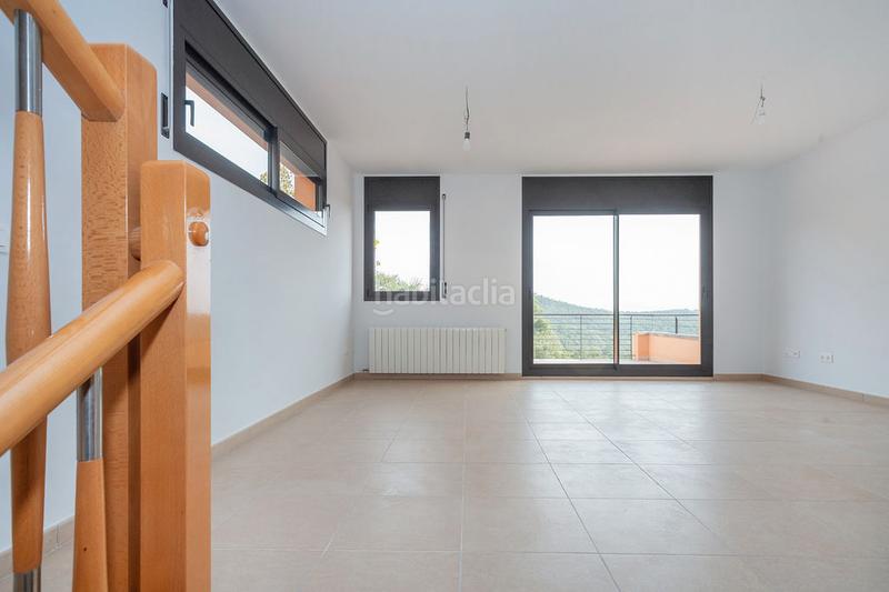 Foto f2b0e0d8-f030-4aa8-9767-c4dd376ba45c. Casa pareada solvia inmobiliaria chalet adosado darnius en Cariñena