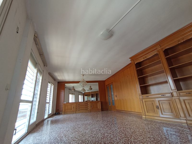 Foto 5242efd1-4fd9-4e61-a363-7002da514d2f. Pis a Temple Tortosa