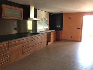 Chalet  C/ tarragona. Solvia inmobiliaria  chalet independiente palausolità i plegaman